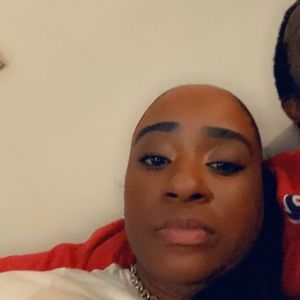 Meet your Posher, Lenette